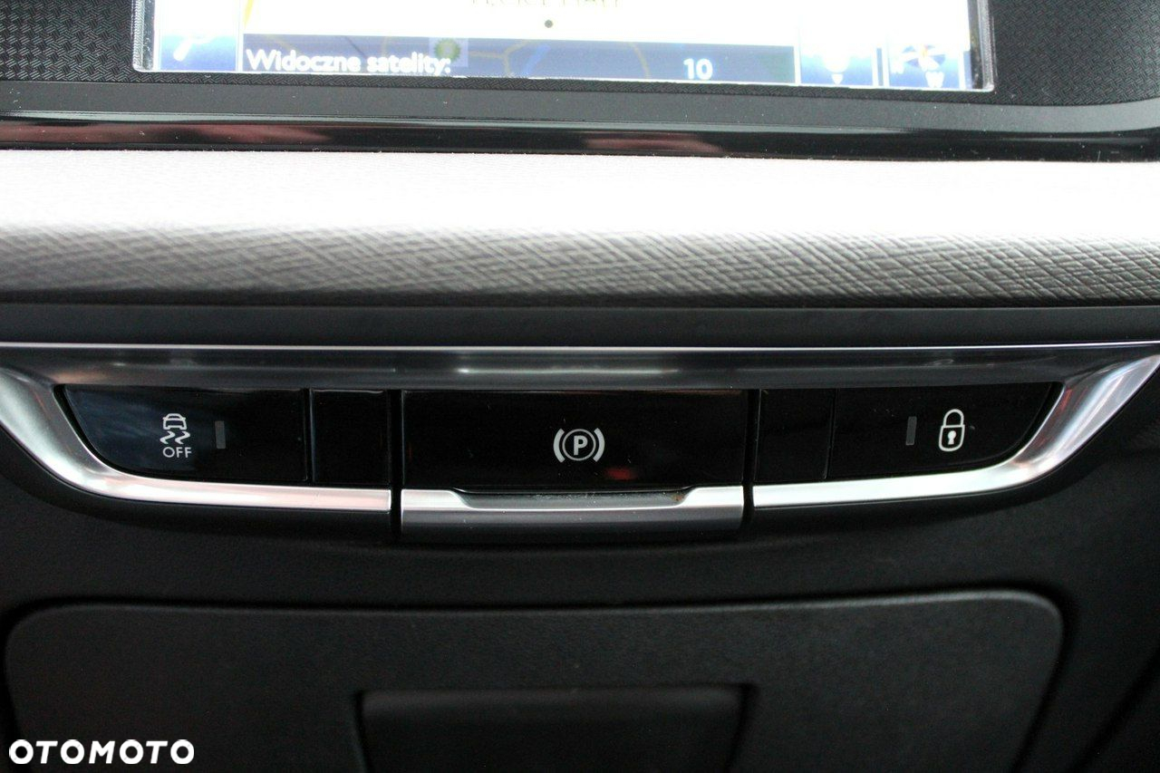 Citroën C4 Grand Picasso 1.6 THP Intensive S&S EAT6 - 24