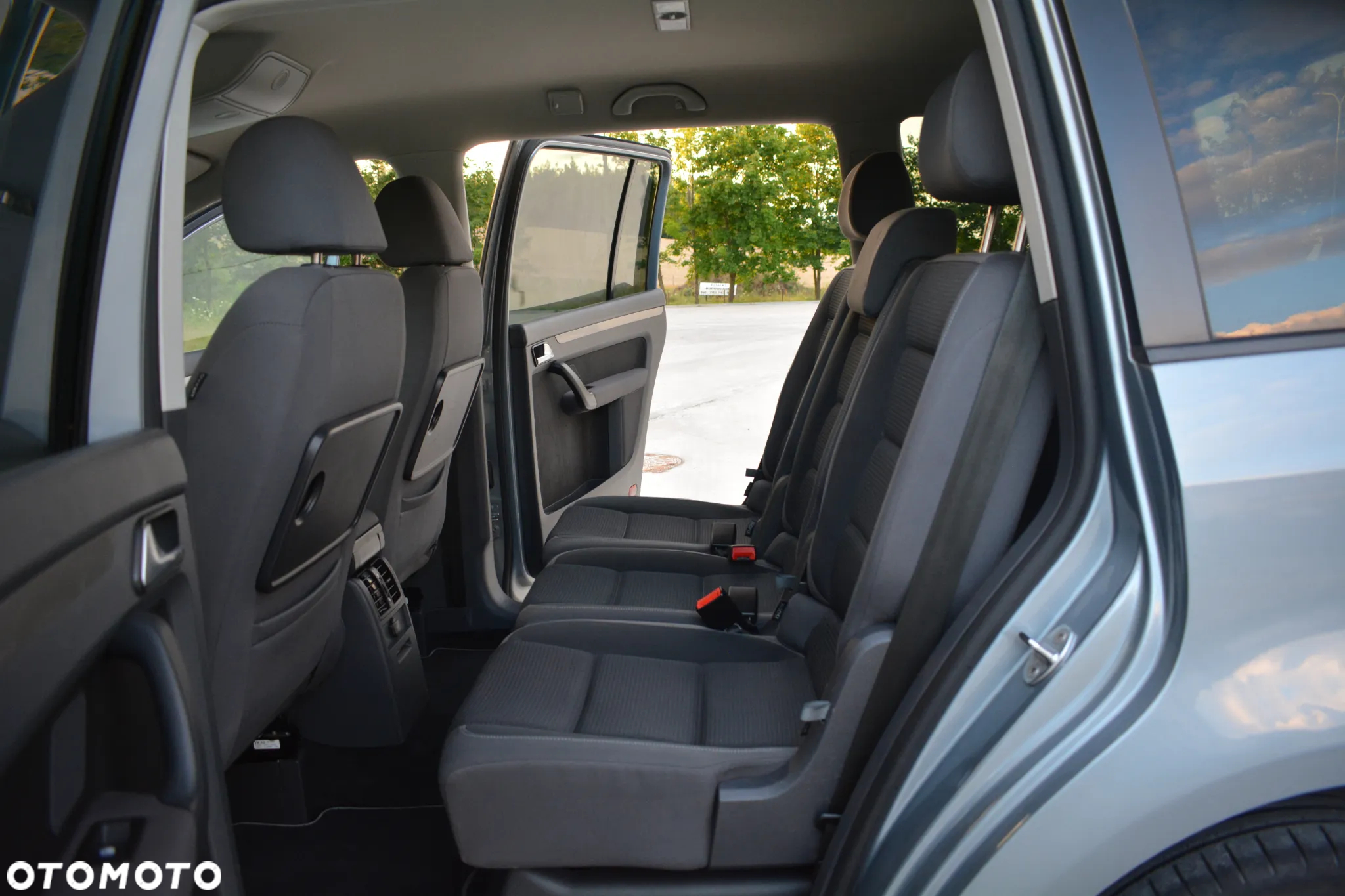 Volkswagen Touran 1.9 TDI DPF Blue Motion Freestyle - 9