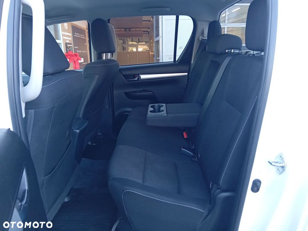 Toyota Hilux - 13