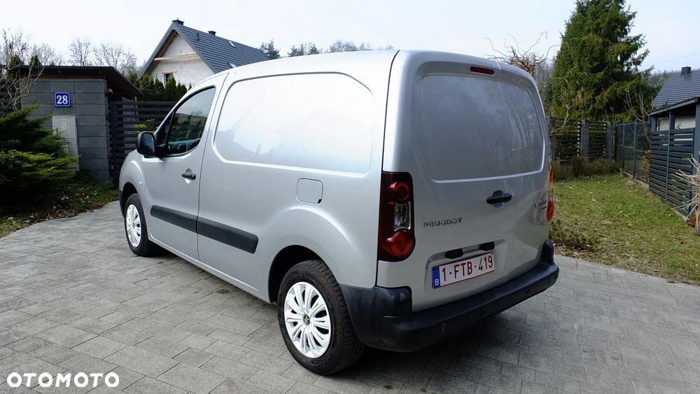 Używany Peugeot Partner 2016 - 25 800 PLN, 221 000 km - Otomoto.pl