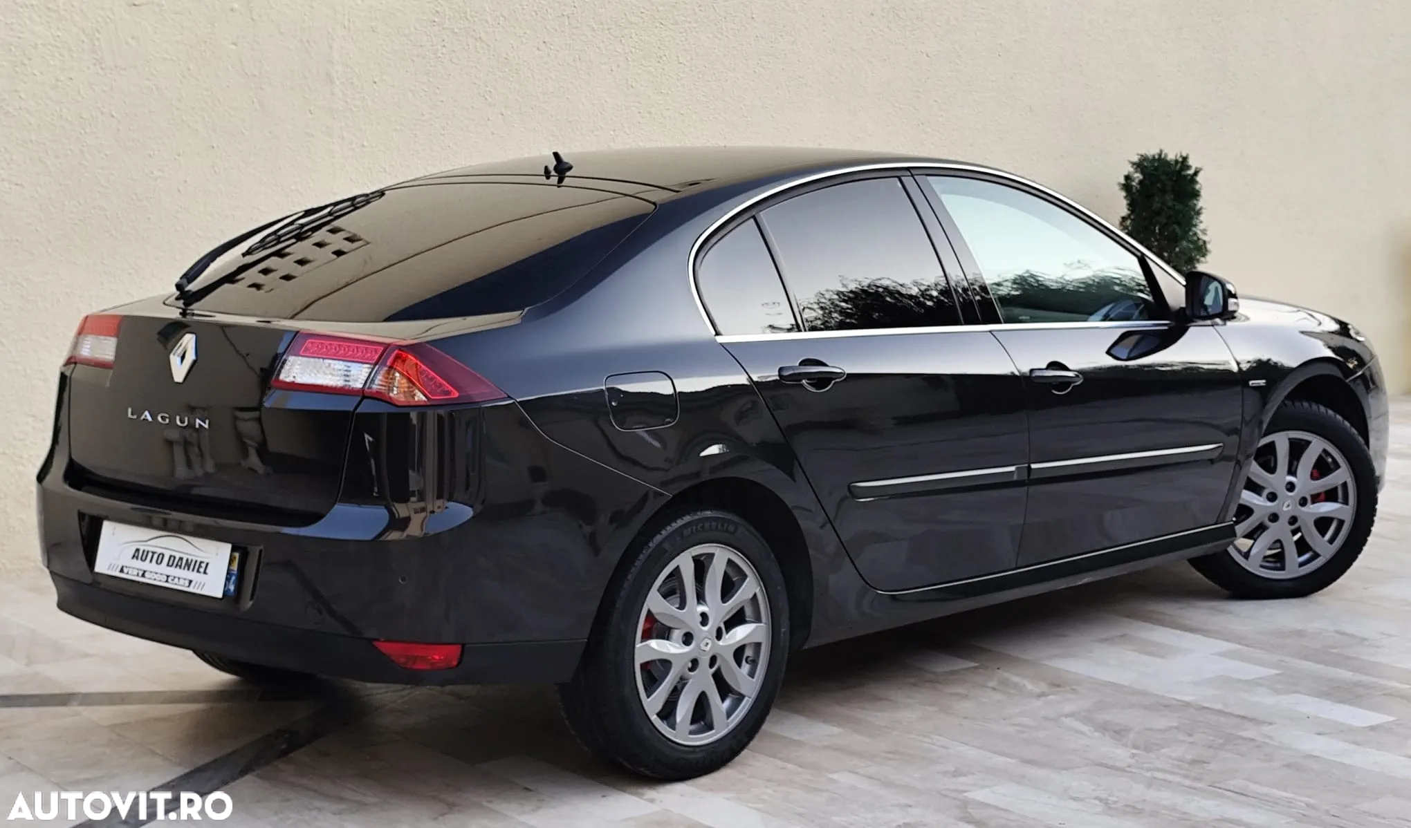 Renault Laguna - 3