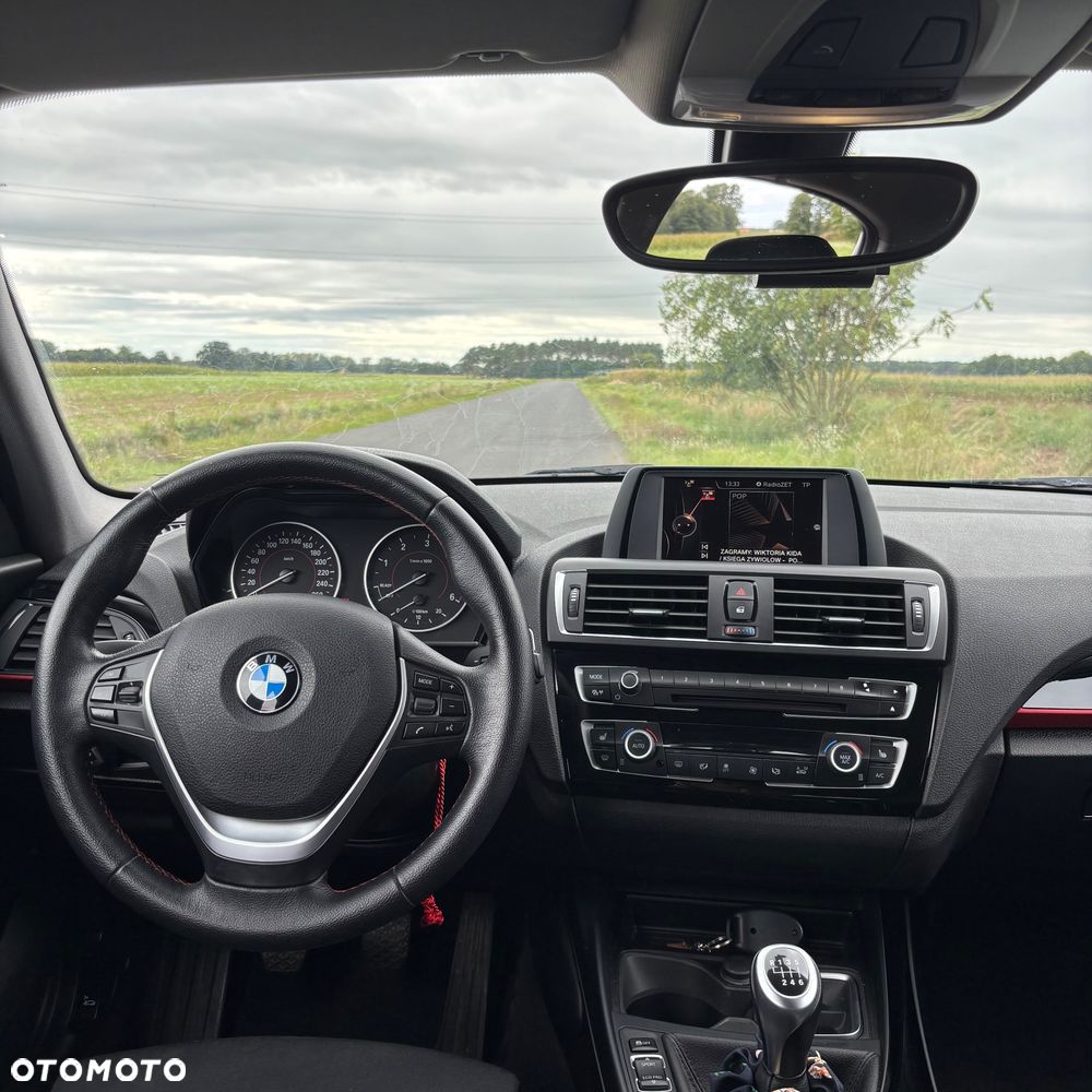 BMW Seria 1 118d Sport Line - 12