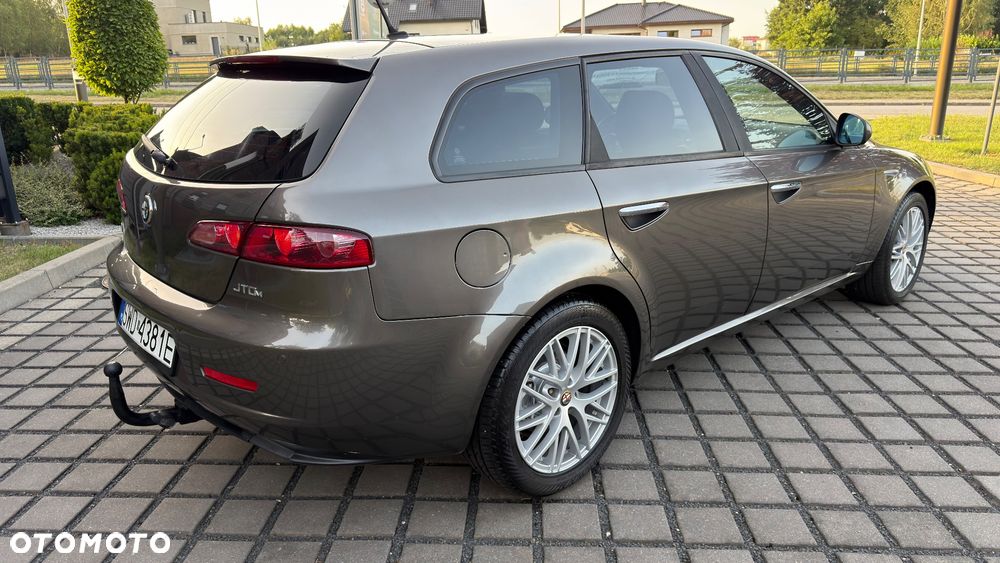 Alfa Romeo 159 1.9 JTDM 8V DPF - 28