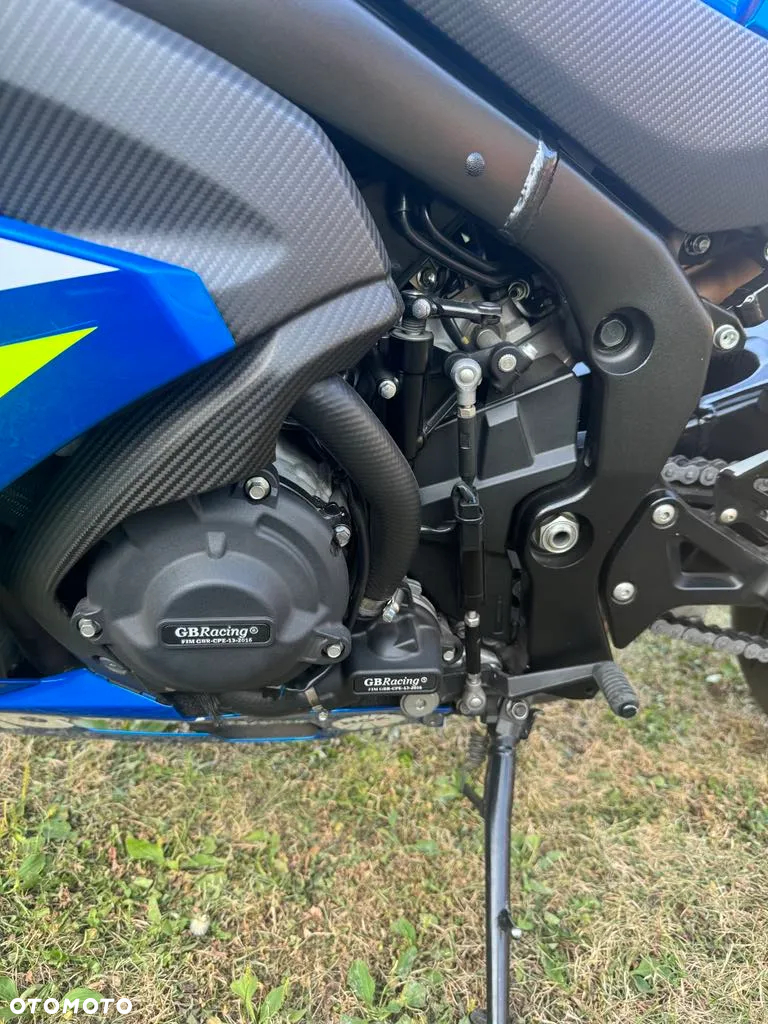 Suzuki GSX-R - 9