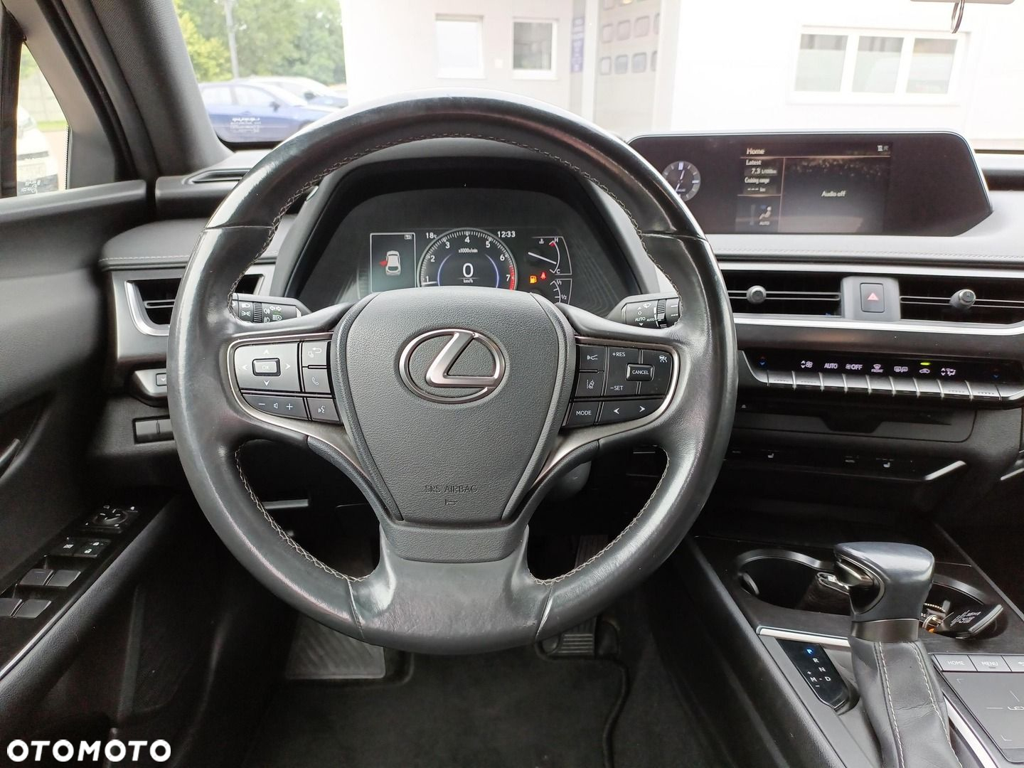Lexus UX 200 GPF Business Edition 2WD - 16