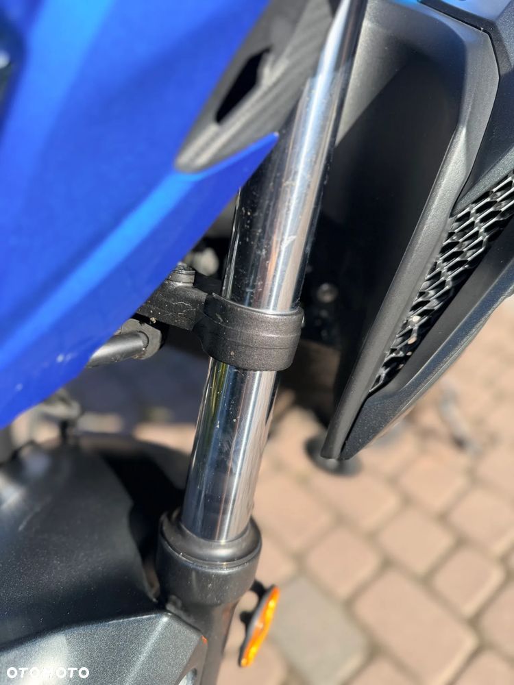 Honda CB - 10