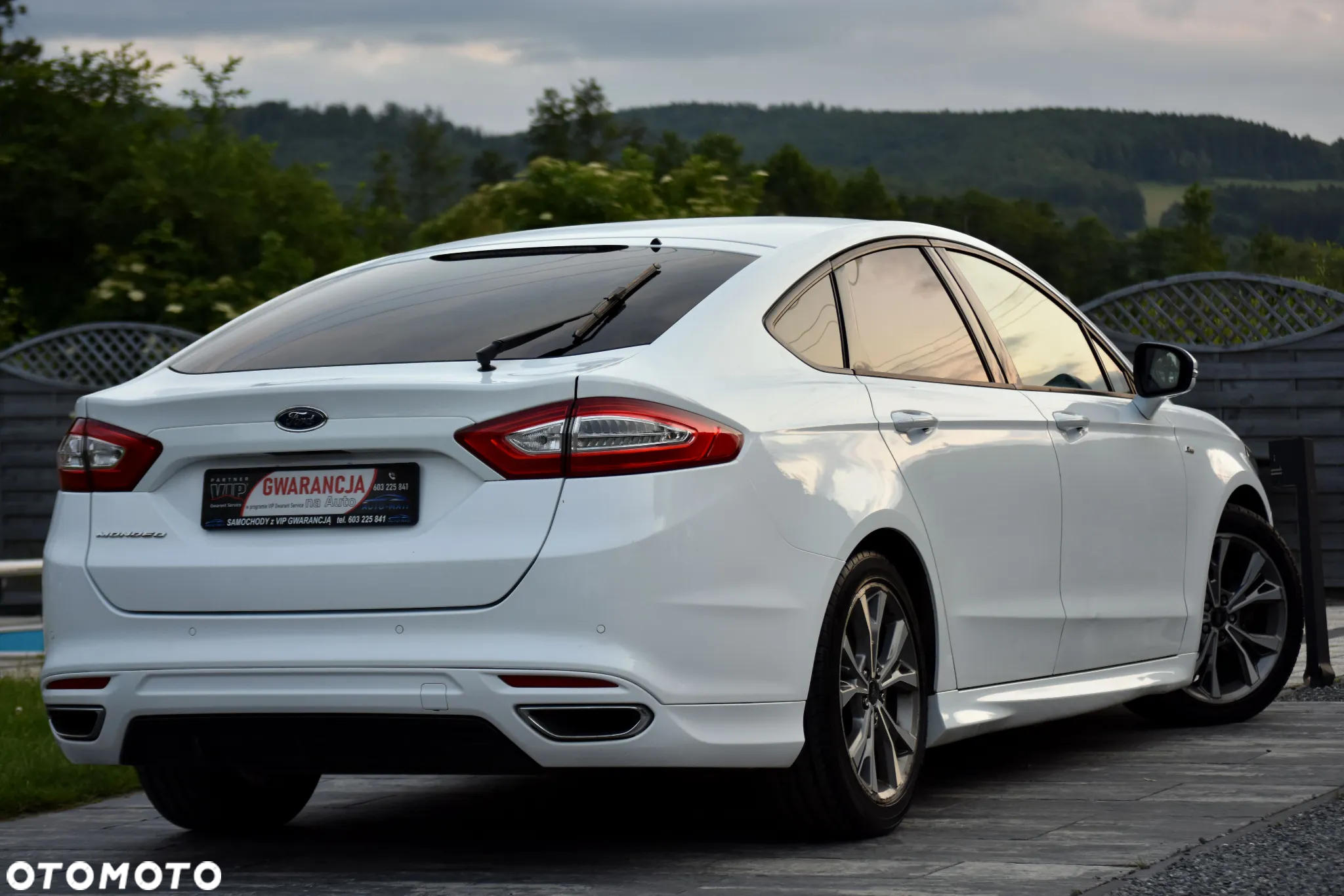Ford Mondeo 2.0 TDCi Titanium PowerShift - 18