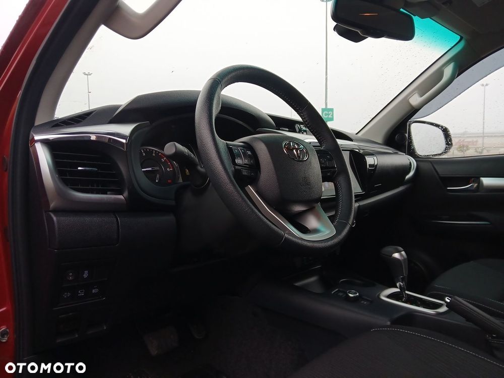 Toyota Hilux - 19