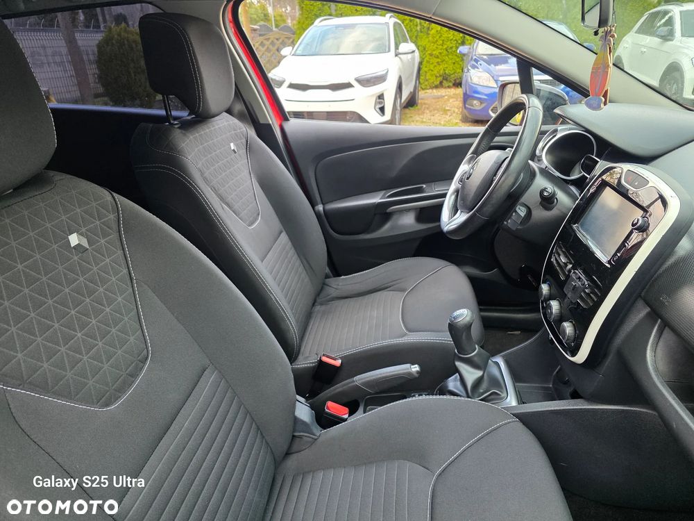 Renault Clio TCe 90 Limited - 15