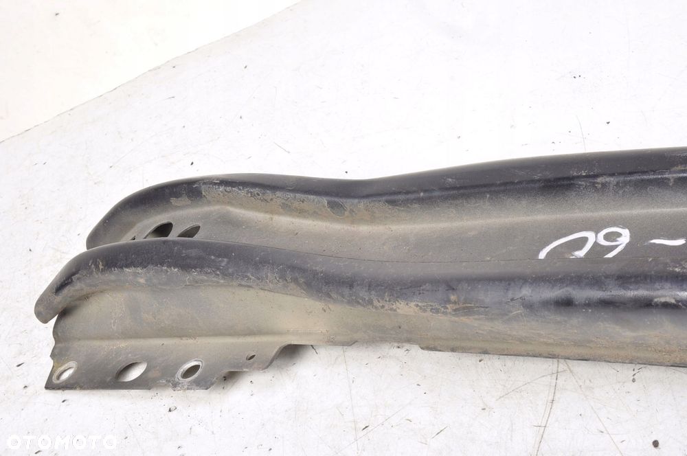 VOLVO XC60 LIFT FL BELKA ZDERZAKA PRZÓD 31420227 452 - 4