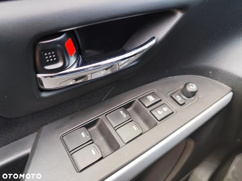 Suzuki SX4 S-Cross 1.4 SHVS Premium - 19