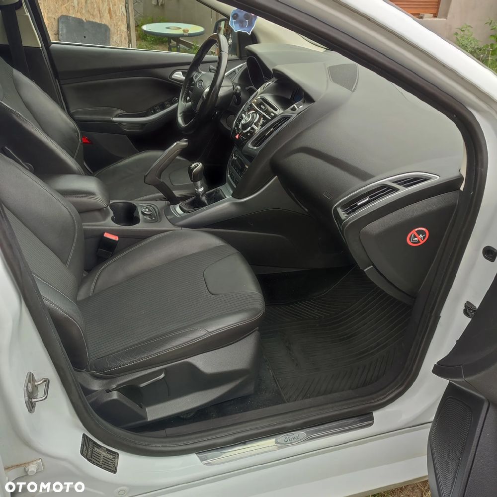 Ford Focus - 4