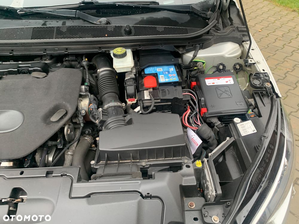 Peugeot 308 BlueHDi 150 Automatik Stop & Start Allure - 15