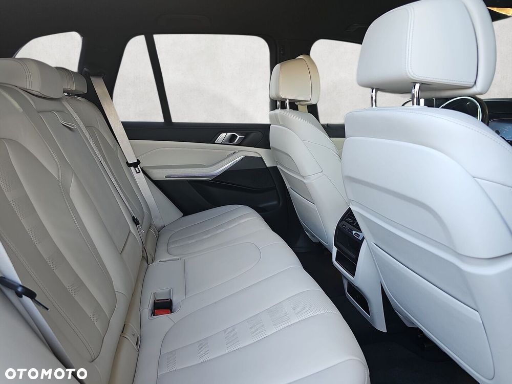 BMW X5 xDrive40d - 31