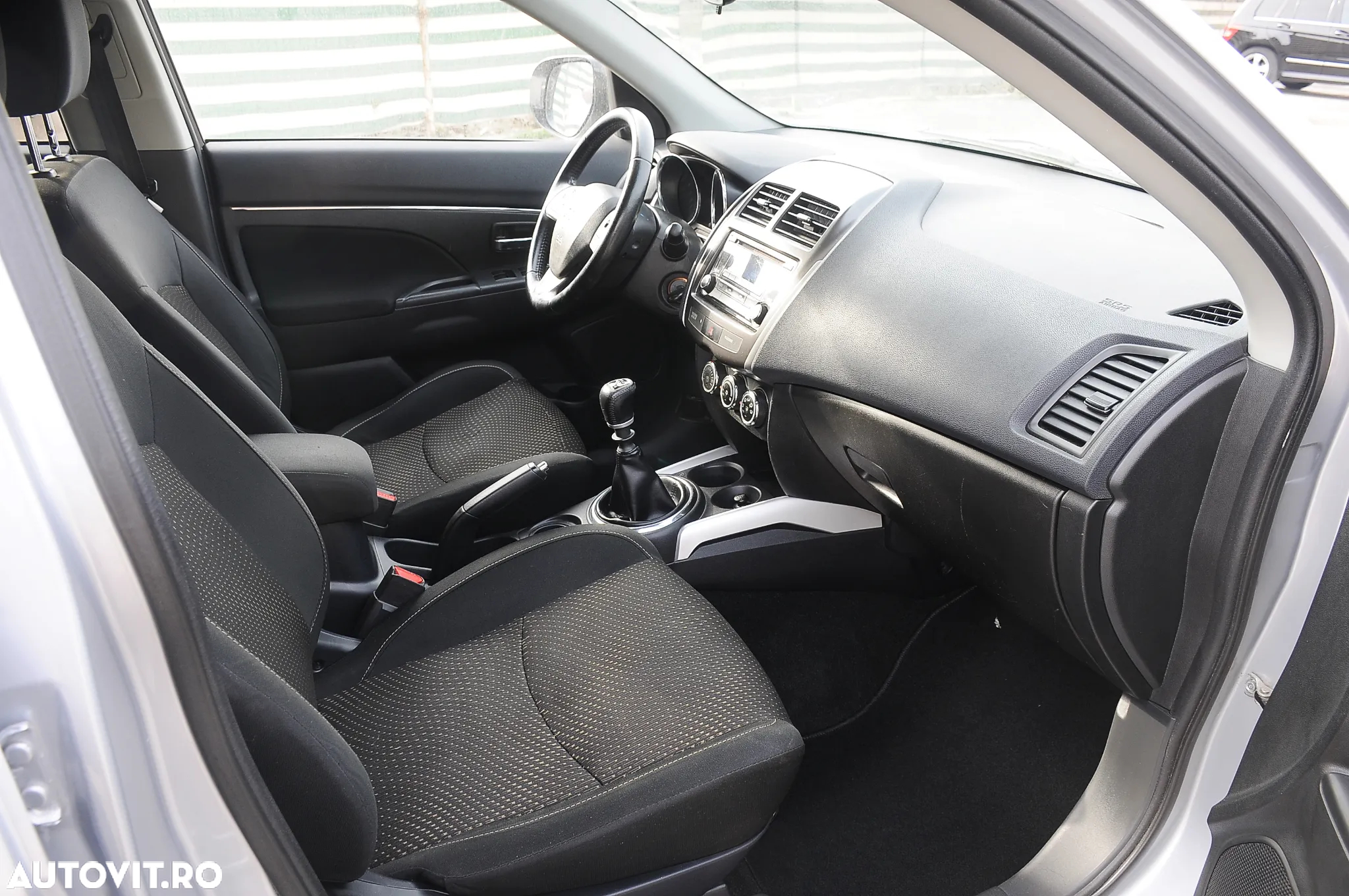 Mitsubishi ASX 1.8 DI-D 2WD Inform - 13