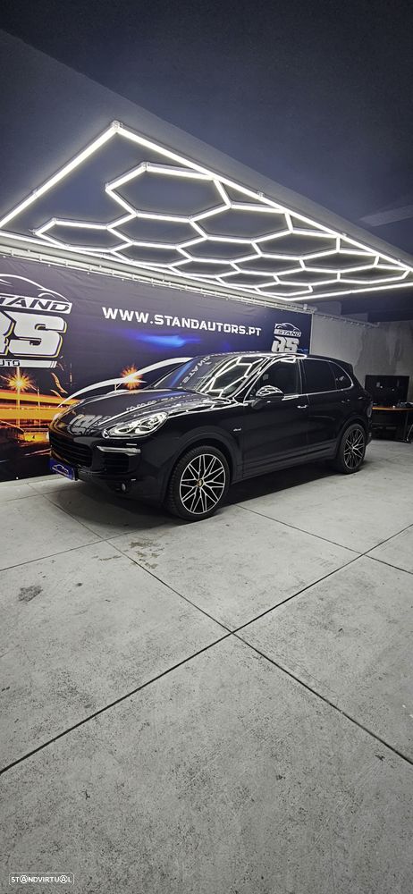 Porsche Cayenne Standard