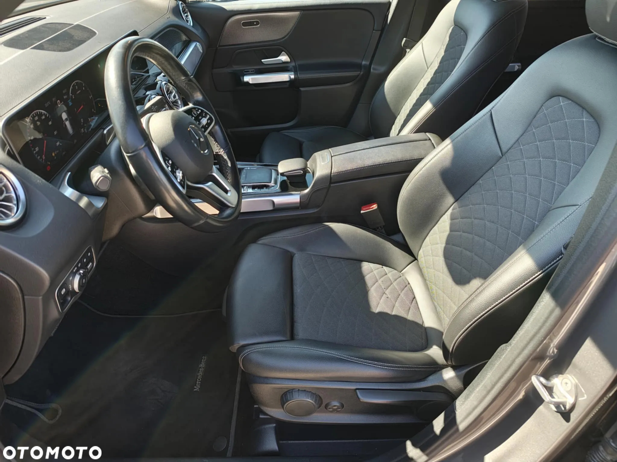 Mercedes-Benz GLB 200 d 8G-DCT Entry - 16