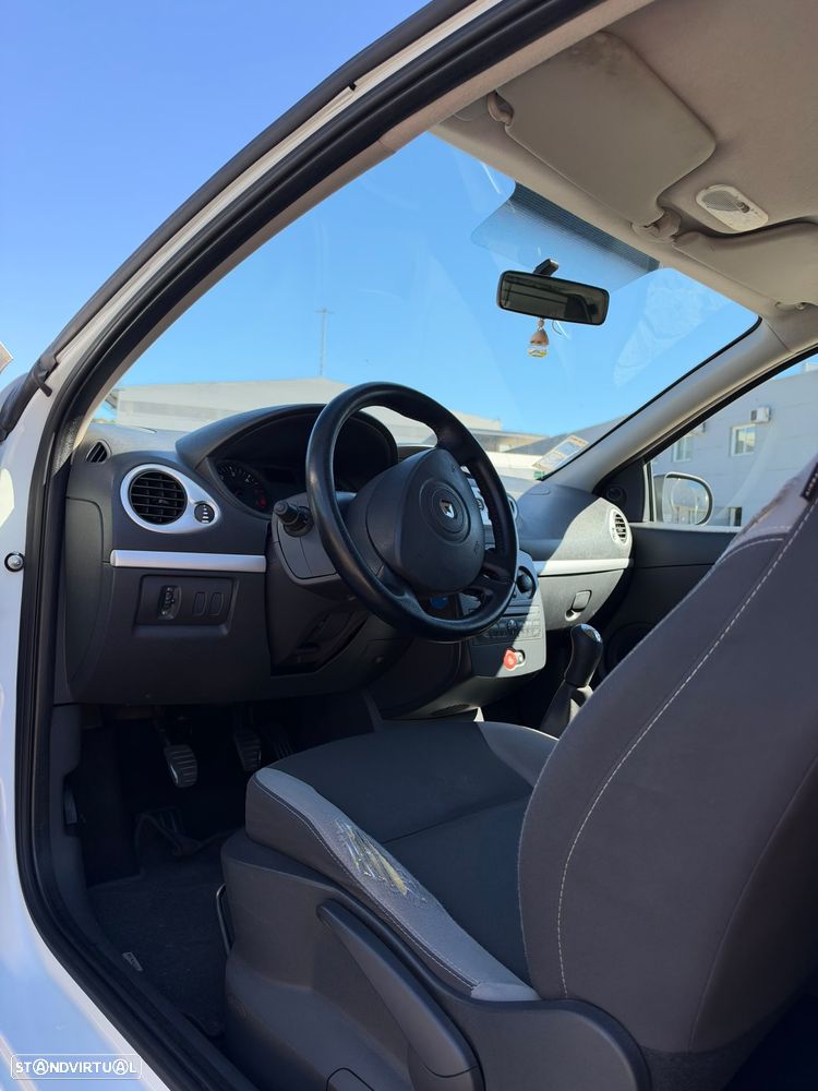 Renault Clio 1.5 dCi Confort - 5