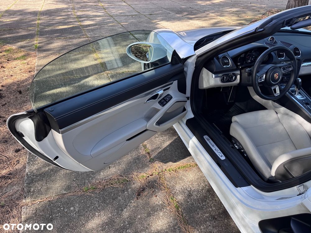 Porsche 718 Boxster GTS 4.0 PDK - 17