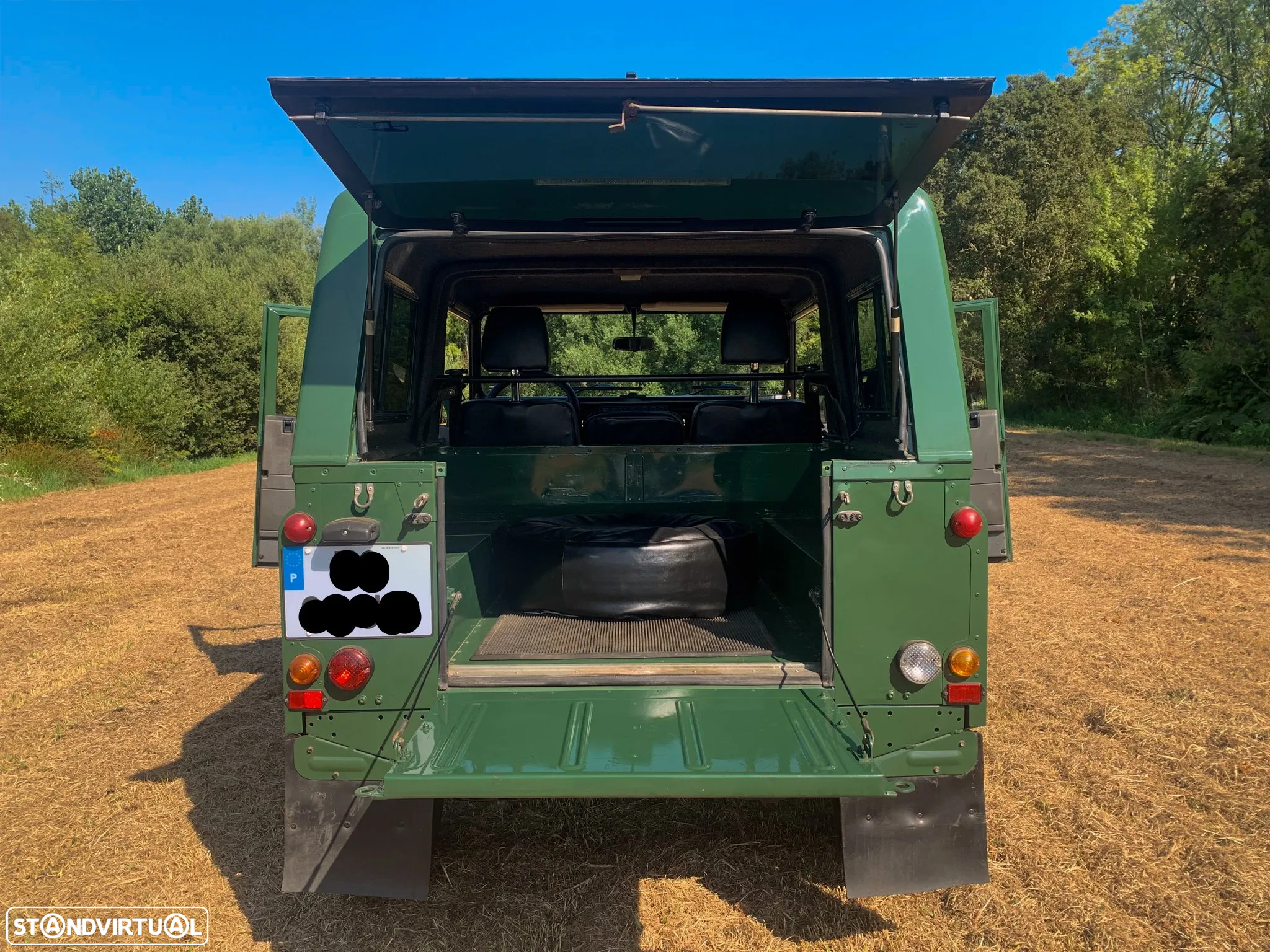 Land Rover Defender 90 2.5 Td5 Soft Top - 18