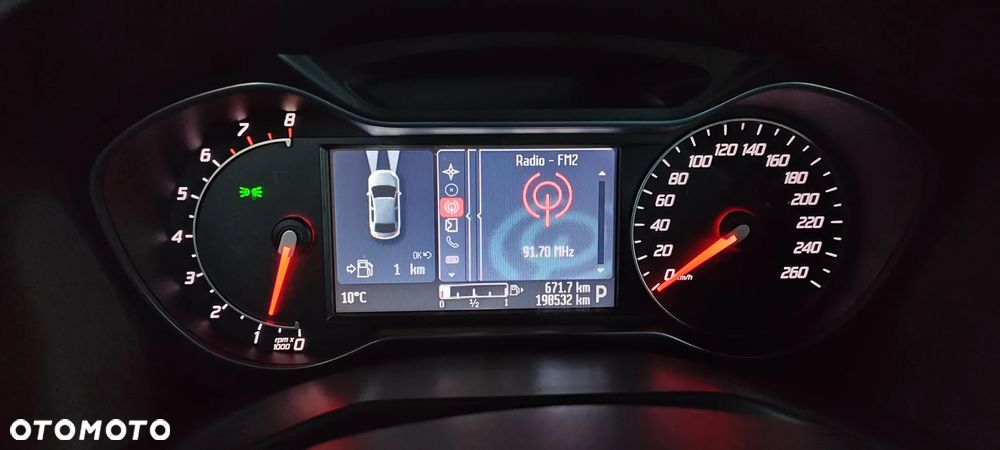 Ford Mondeo 2.0 EcoBoost Titanium - 40