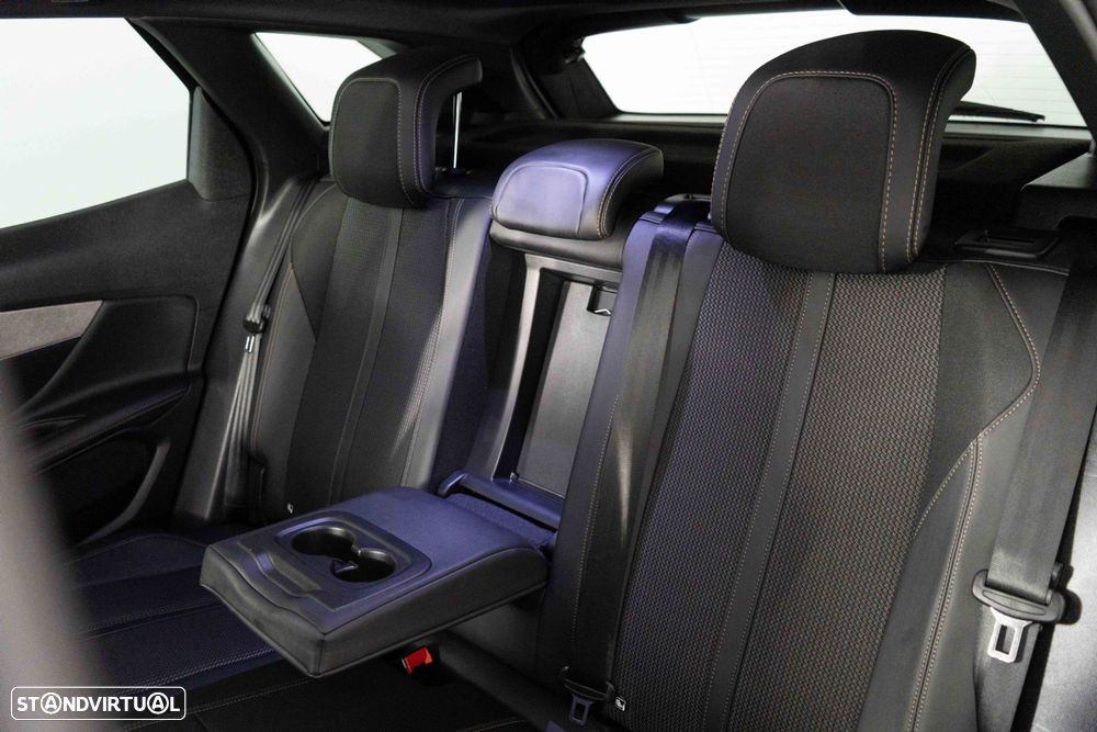 Peugeot 3008 1.6 Hybrid4 GT e-EAT8 - 9