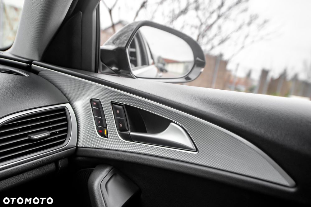 Audi A6 Avant 3.0 TDI DPF quattro S tronic - 27