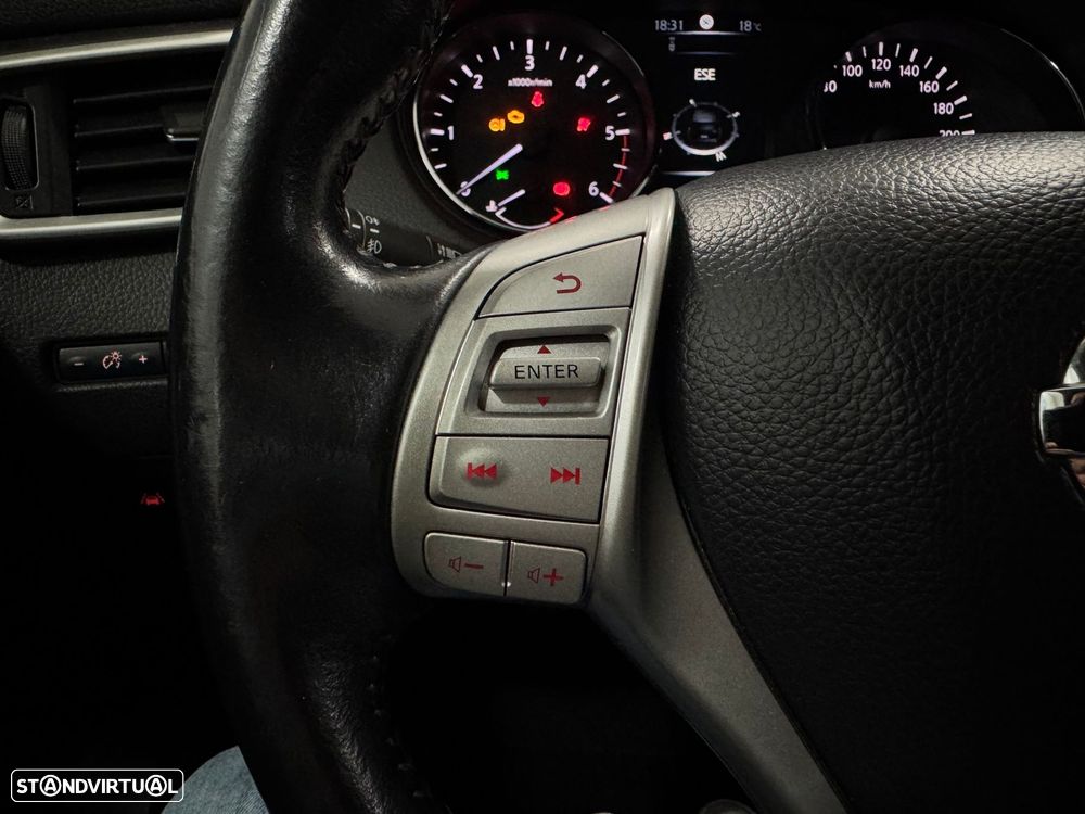 Nissan Qashqai 1.5 dCi Acenta - 31