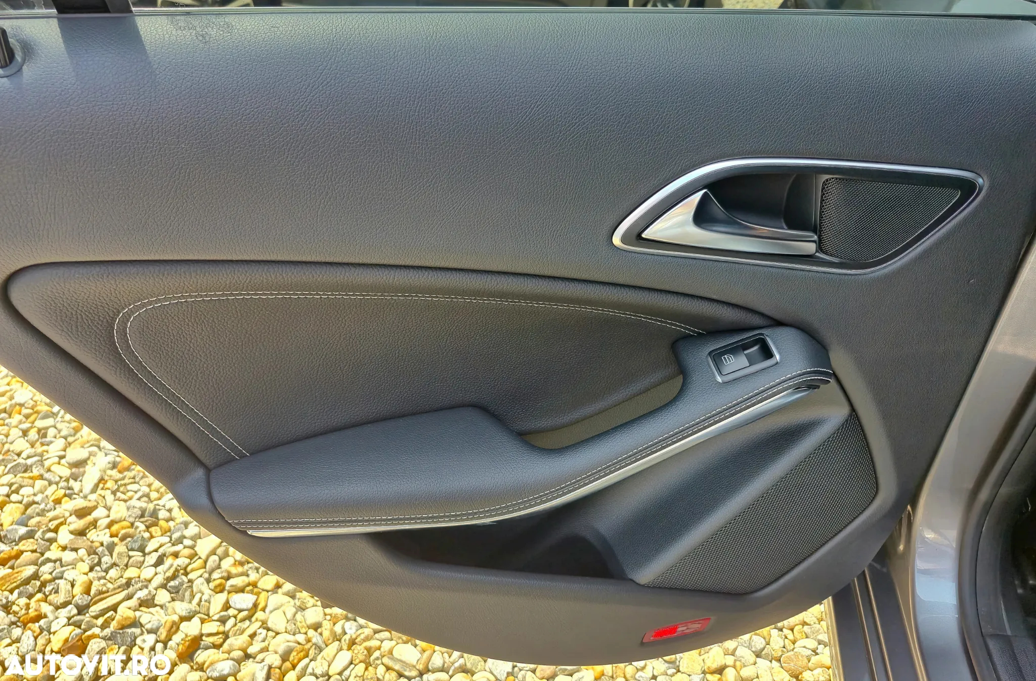 Mercedes-Benz CLA 200 d 4MATIC Aut. - 11