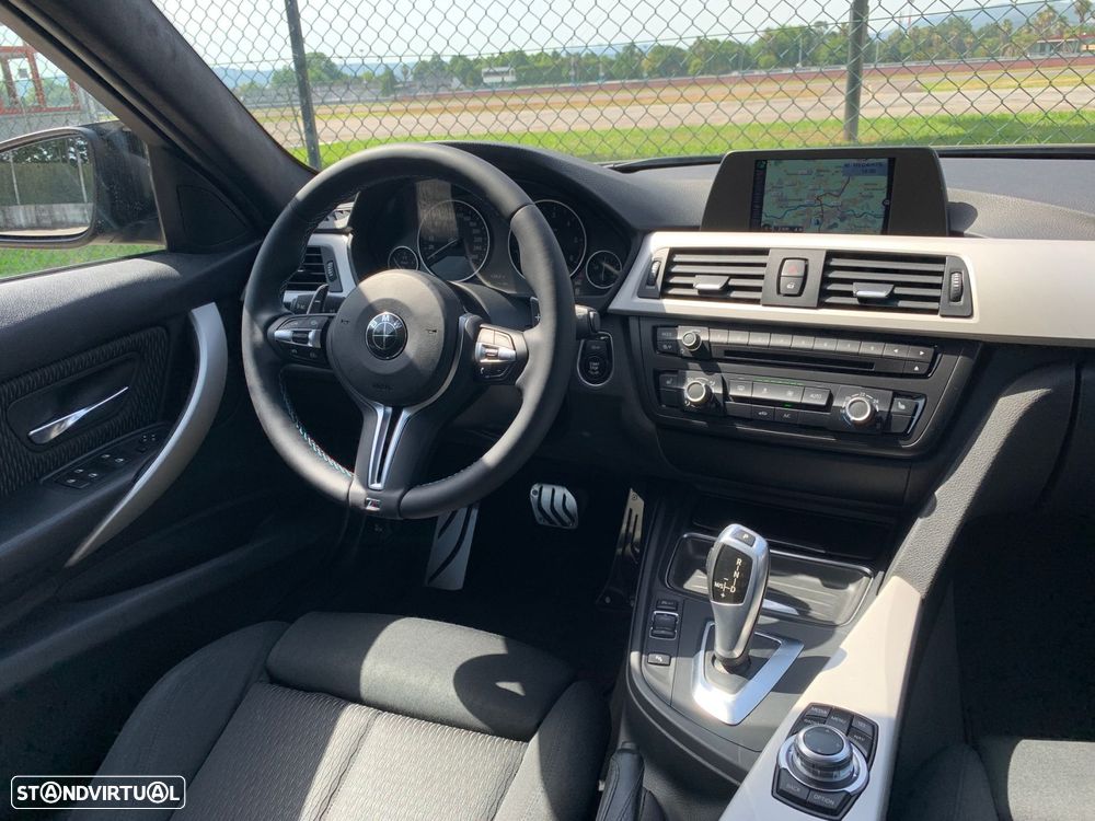 BMW 320 d Auto Pack M - 36