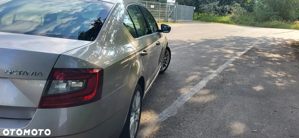 Skoda Octavia 1.4 TSI Style - 9