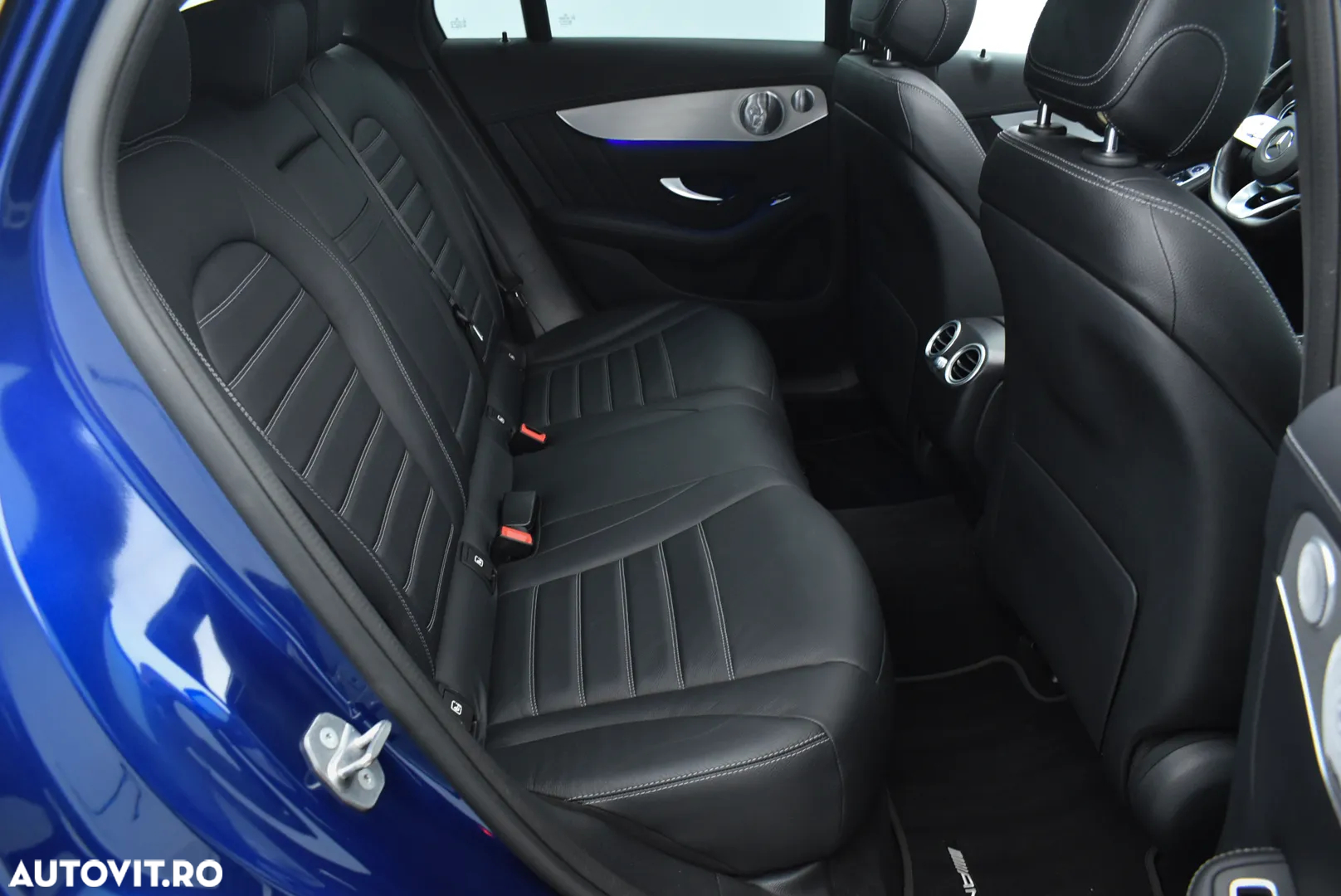 Mercedes-Benz GLC 300 4MATIC MHEV - 10