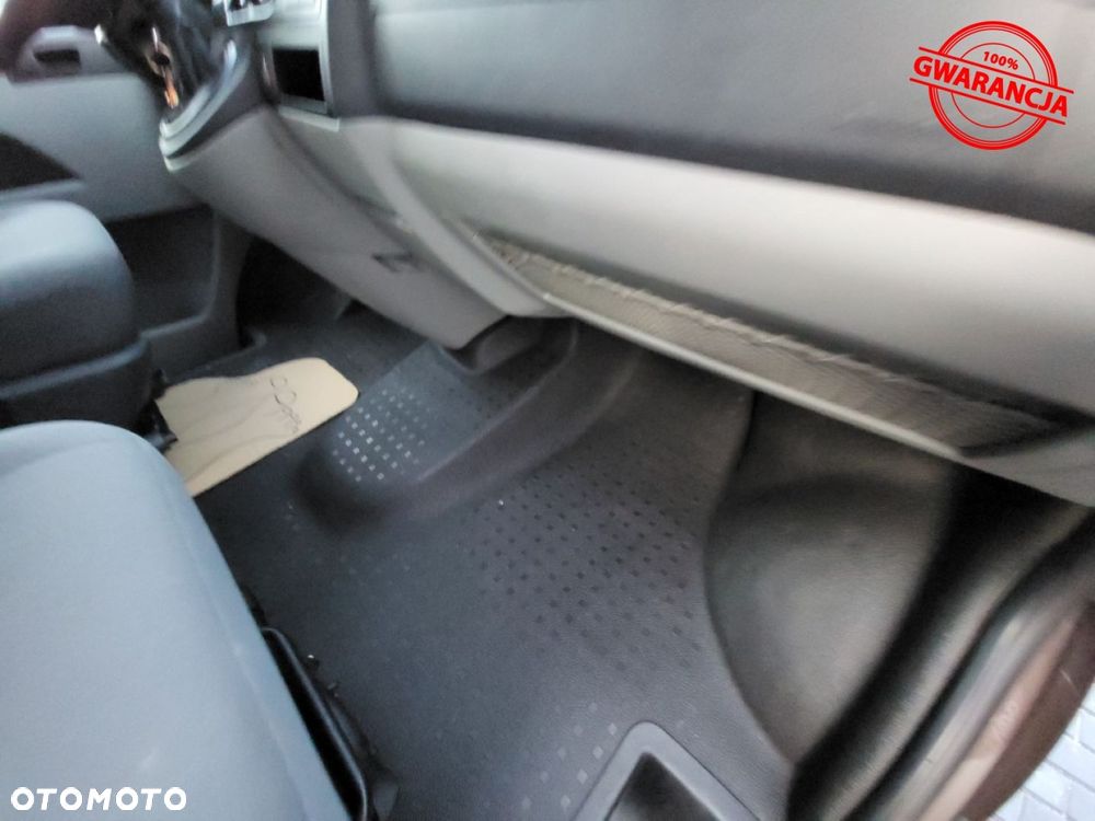 Volkswagen Transporter - 30