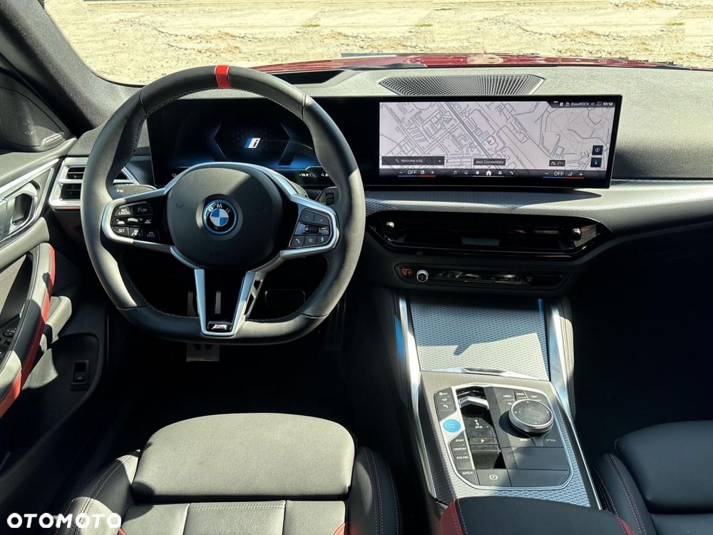 BMW i4 - 10