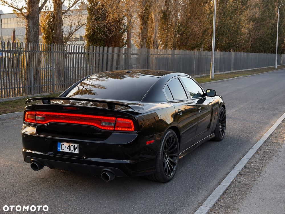 Dodge Charger - 8