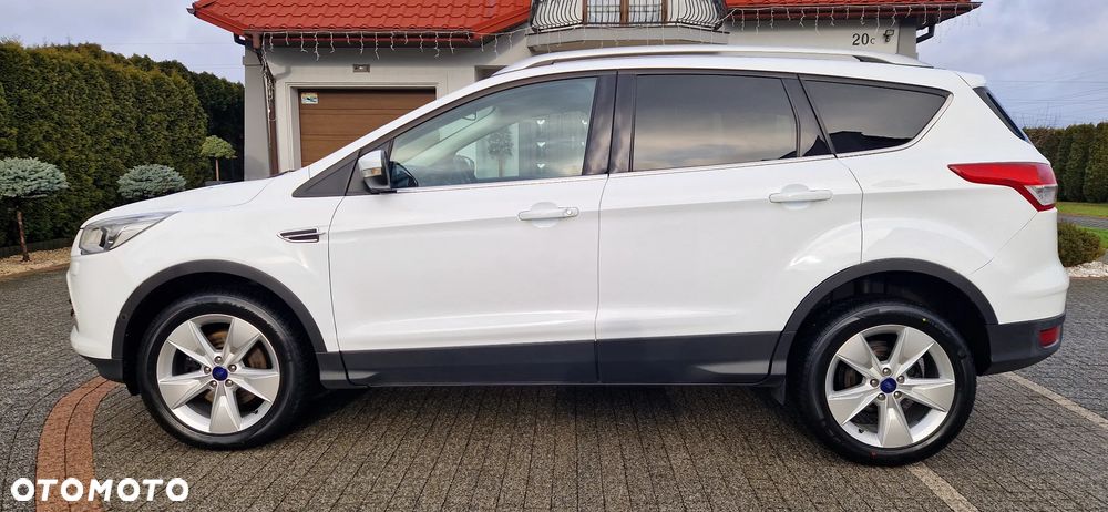 Ford Kuga 2.0 TDCi 4x2 Titanium - 7