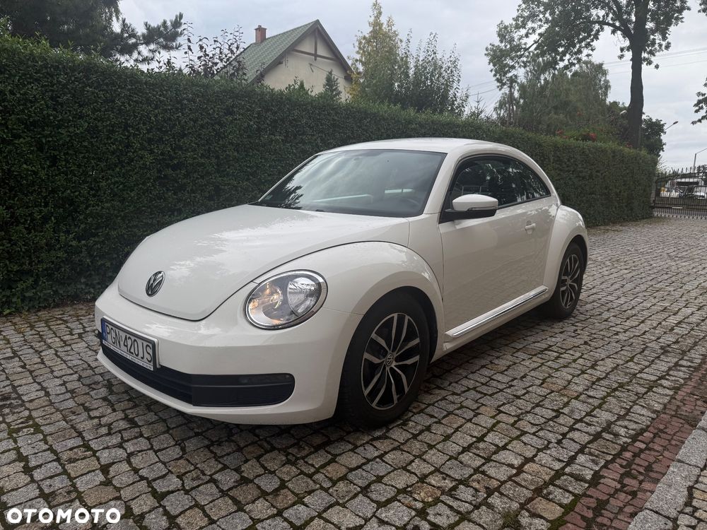 Volkswagen New Beetle - 1