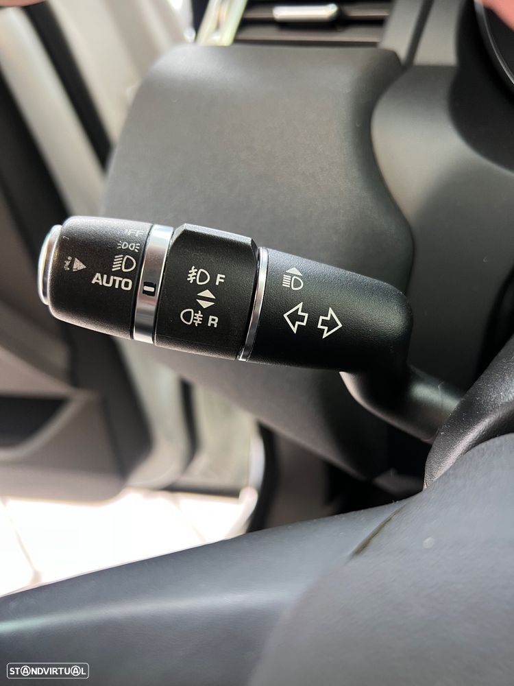Land Rover Range Rover Evoque 2.0 eD4 SE Dynamic - 35
