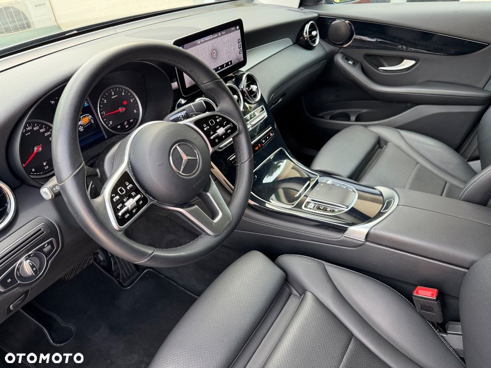 Mercedes-Benz GLC 200 d 4-Matic Business Edition - 24