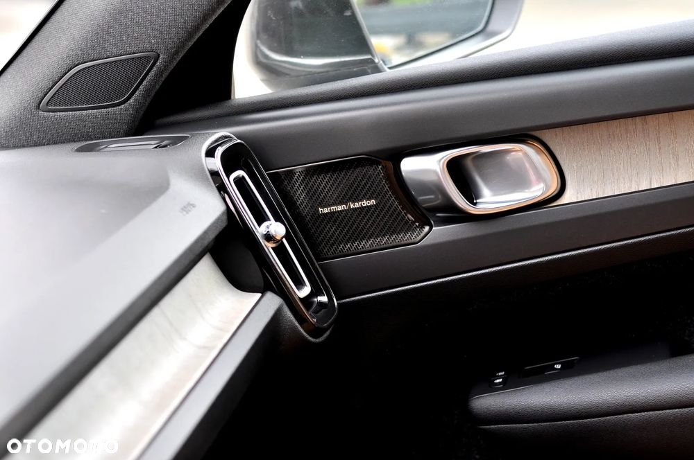 Volvo XC 40 - 19