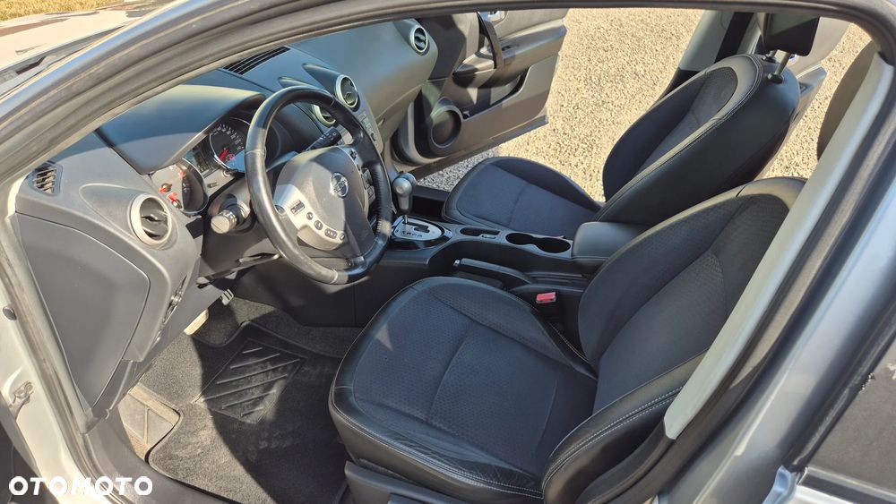 Nissan Qashqai 2.0 Tekna Premium CVT - 16