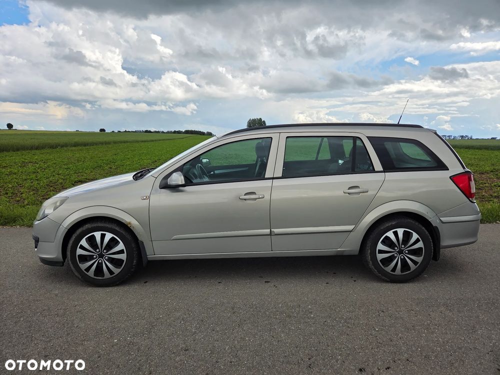 Opel Astra 2006 photo 2