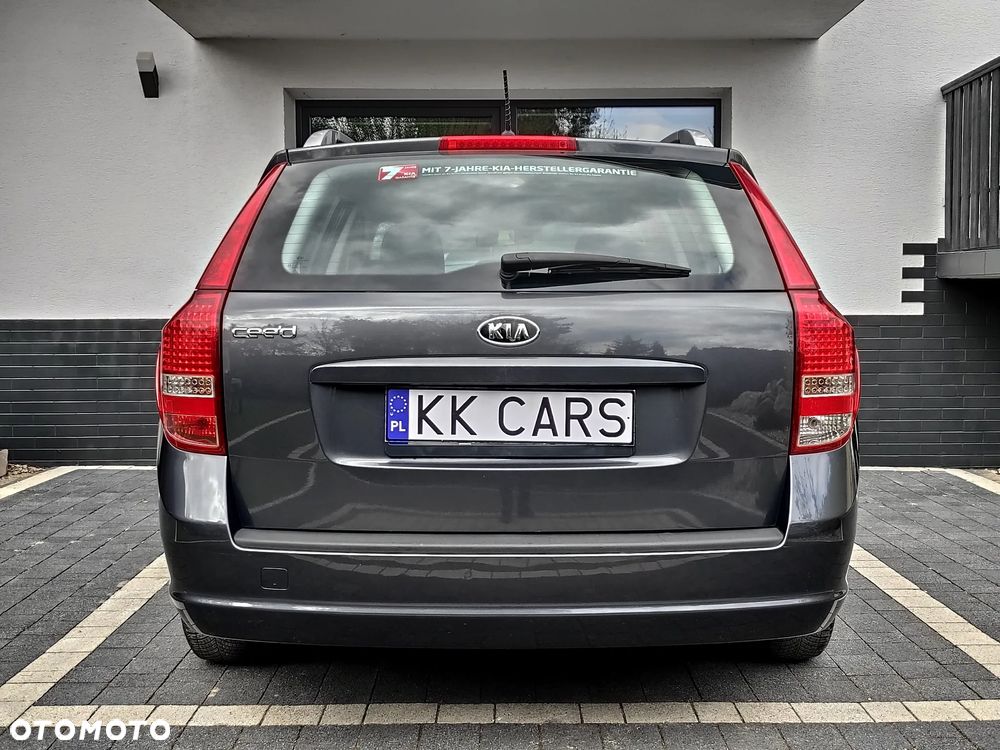 Kia Ceed 1.4 CVVT Attract - 6