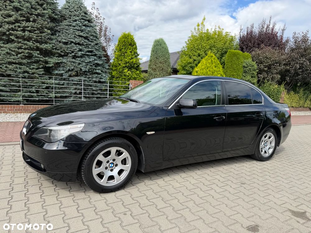 BMW Seria 5 523i - 17