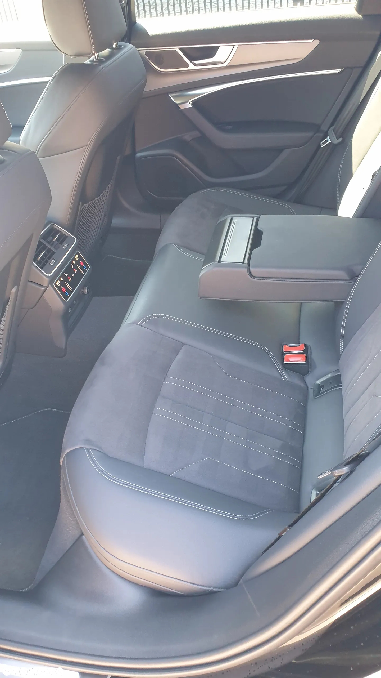 Audi A6 Avant 45 TFSI quattro S tronic sport - 15