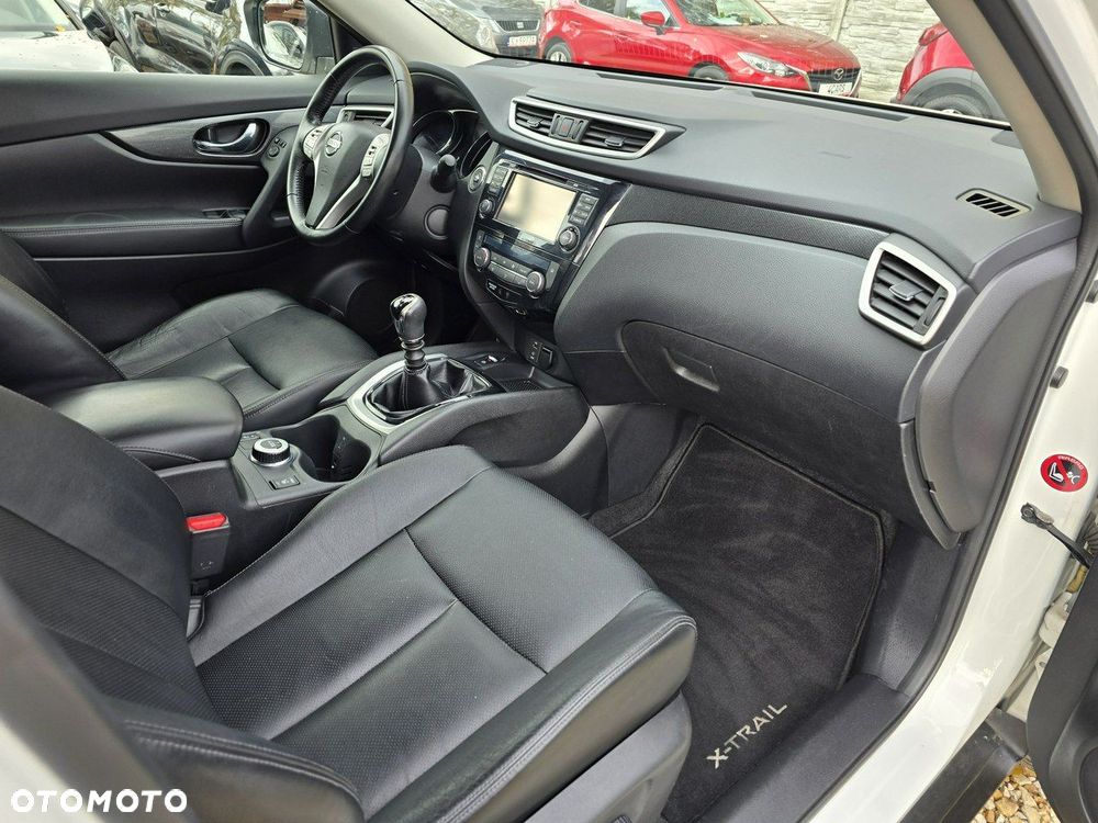 Nissan X-Trail - 11