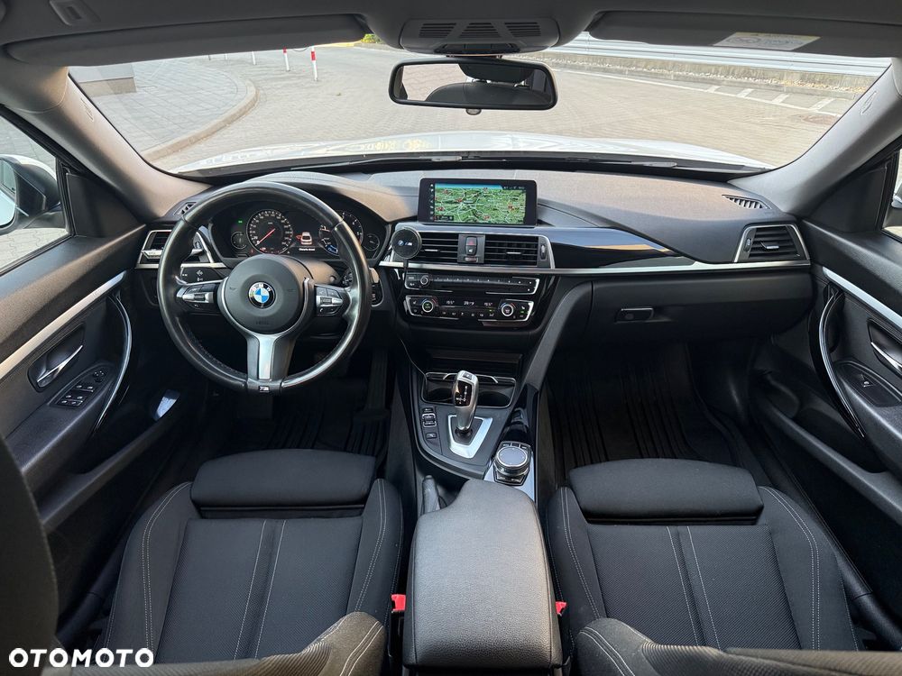 BMW 3GT 318d Sport Line - 24