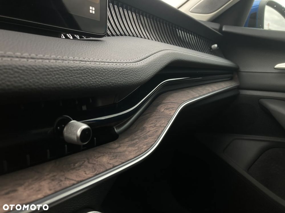 Skoda Superb 2.0 TDI SCR 4x4 L&K DSG - 15