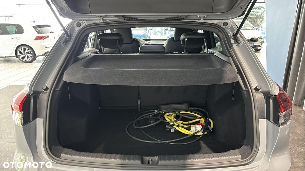 Audi Q4 e-tron 35 52kWh Advanced - 17