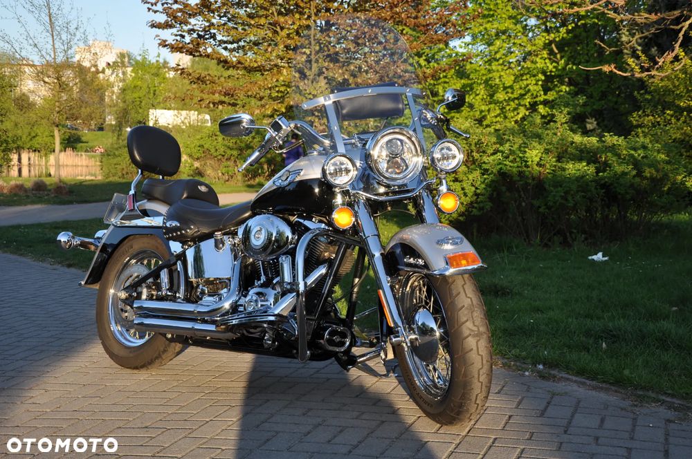 Harley-Davidson Softail Heritage Classic - 18
